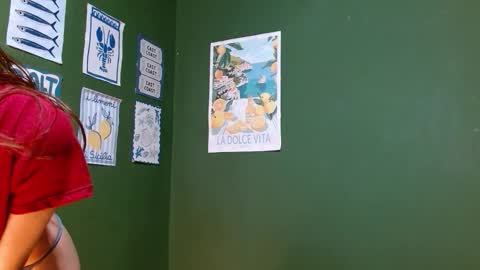 Roxie online show from December 22, 2025, 2:08 am