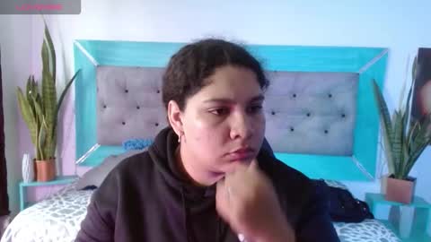 Snapshot of roxx_iie chatting on January 8, 2026, 12:07 pm roxiie online show from January 8, 2026, 12:07 pm