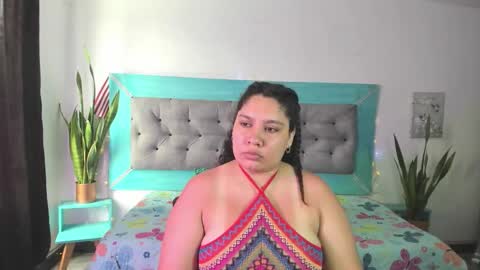 Snapshot of roxx_iie chatting on February 6, 2026, 2:20 pm roxiie online show from February 6, 2026, 2:20 pm
