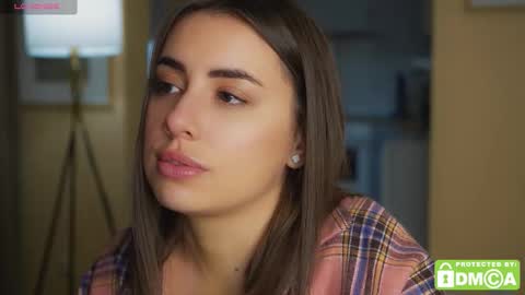 roxxxete online show from October 25, 2025, 8:55 am