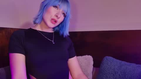 Roxx IG  online show from September 14, 2025, 6:01 am