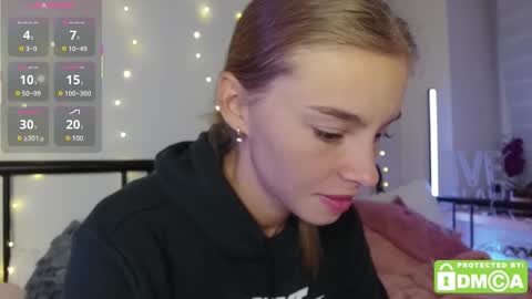 Roxieex ABBY online show from September 23, 2025, 9:40 pm