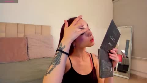 Roxxy online show from March 11, 2025, 9:37 pm