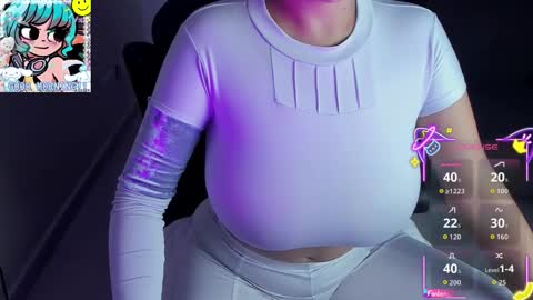 Annah  online show from October 17, 2025, 9:34 am