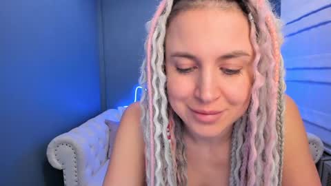 Roxy online show from December 20, 2024, 10:27 am