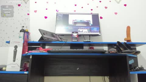 roxy online show from May 9, 2026, 3:12 am