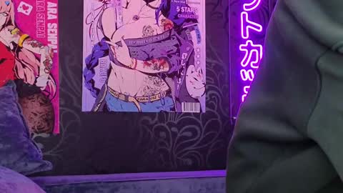 roxy_riot_ online show from March 1, 2025, 4:47 am