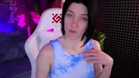 roxy_riot_ online show from October 11, 2025, 1:38 am