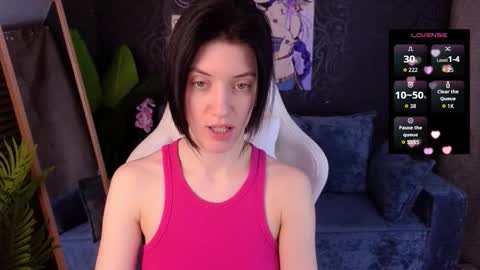 roxy_riot_ online show from November 30, 2025, 1:31 am