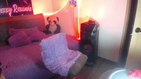 - online show from November 27, 2025, 2:24 am