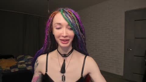 Roxy online show from December 22, 2024, 6:59 pm