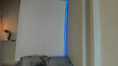 roxy_stone1 online show from July 9, 2026, 7:51 pm