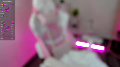 roxy_the_daedevill online show from January 17, 2025, 4:28 am