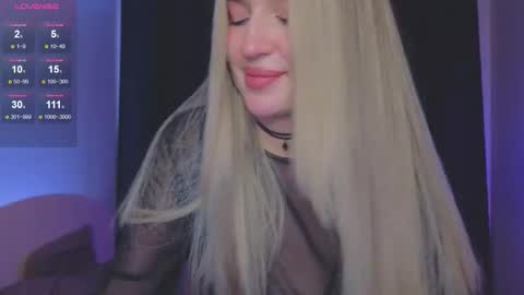 Roxy online show from September 26, 2025, 9:30 pm