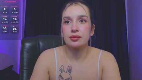 Roxy online show from November 11, 2025, 9:04 pm