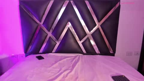 Roxxy Queen online show from November 8, 2025, 10:48 am