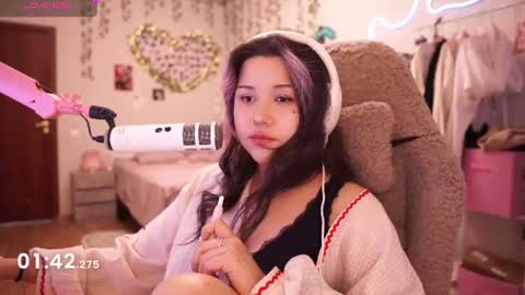 roxysuh online show from June 21, 2026, 8:17 am