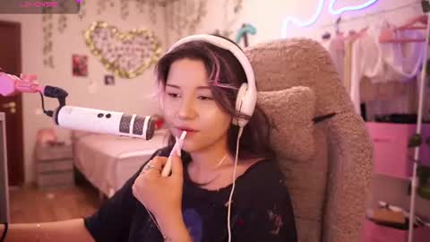 roxysuh online show from July 20, 2026, 9:01 am