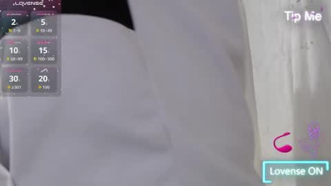 Snapshot of roxyy_fox chatting on July 3, 2026, 4:41 am Roxy online show from July 3, 2026, 4:41 am