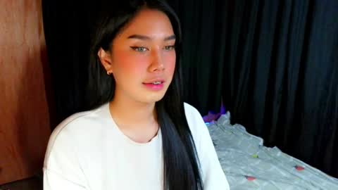 Snapshot of royaltyfvcker chatting on May 25, 2026, 2:23 pm Prince and Princess online show from May 25, 2026, 2:23 pm