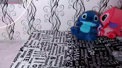 angela online show from November 8, 2025, 1:55 pm