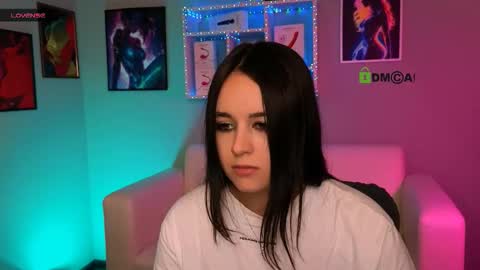 Snapshot of rozmary_ket chatting on December 19, 2025, 5:09 pm Im Rozmary nice to meet you 3 online show from December 19, 2025, 5:09 pm