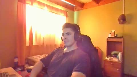 rpaulo25 online show from February 2, 2025, 9:56 pm