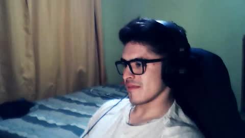 rpaulo25 online show from September 14, 2025, 3:38 am