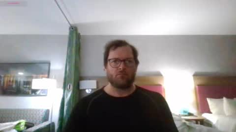 rrunner7200 online show from April 16, 2026, 12:33 am