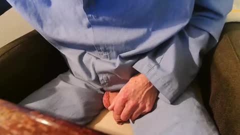 Snapshot of rubbertapper chatting on February 21, 2025, 12:16 am rubbertapper online show from February 21, 2025, 12:16 am