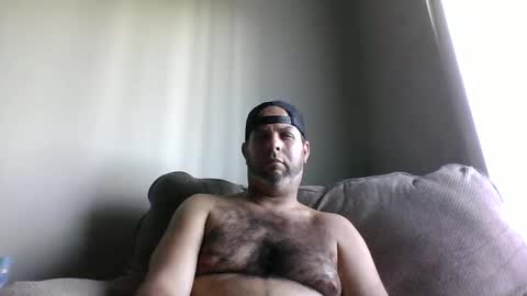 rubbingoneout714 online show from December 30, 2024, 9:40 pm