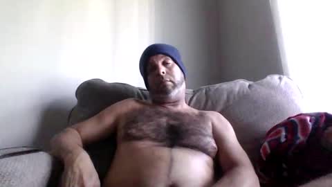 rubbingoneout714 online show from January 1, 2025, 10:56 pm