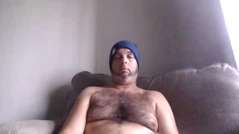 rubbingoneout714 online show from January 5, 2025, 4:27 pm