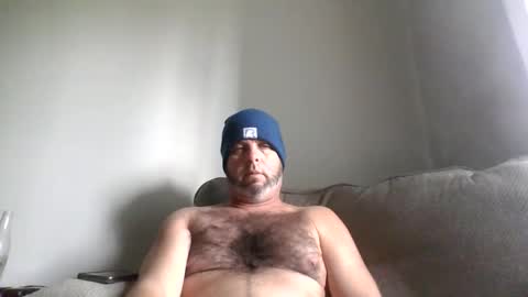 rubbingoneout714 online show from January 5, 2025, 9:03 pm