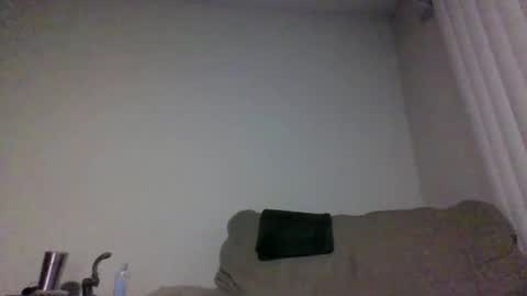 rubbingoneout714 online show from January 26, 2025, 11:50 pm