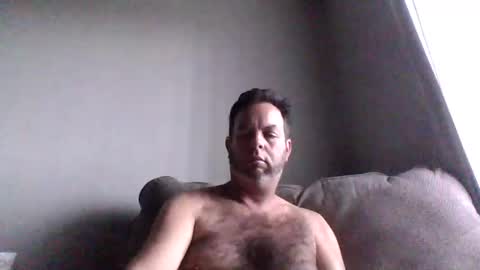 rubbingoneout714 online show from February 8, 2025, 1:54 pm