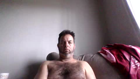 rubbingoneout714 online show from February 9, 2025, 2:40 pm