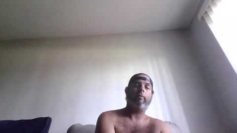 rubbingoneout714 online show from September 8, 2025, 7:24 pm