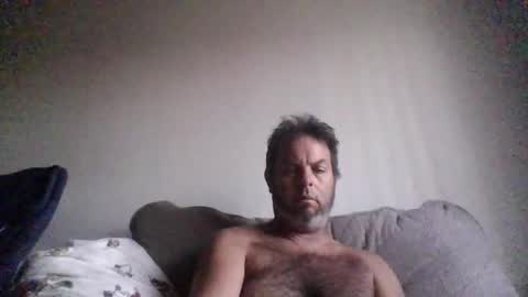 rubbingoneout714 online show from September 9, 2025, 12:15 pm