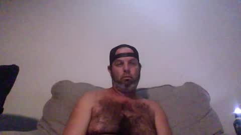 rubbingoneout714 online show from September 11, 2025, 3:28 am