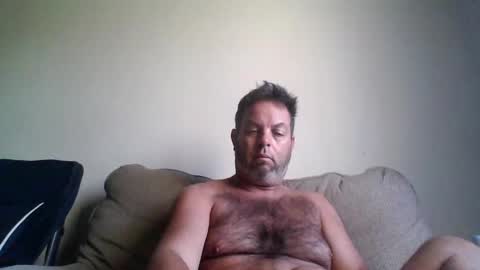 rubbingoneout714 online show from September 26, 2025, 12:42 pm