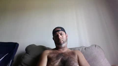 rubbingoneout714 online show from September 28, 2025, 4:23 pm