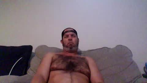 rubbingoneout714 online show from October 16, 2025, 2:23 am