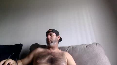 Snapshot of rubbingoneout714 chatting on April 3, 2026, 4:49 pm rubbingoneout714 online show from April 3, 2026, 4:49 pm