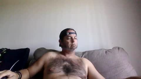 Snapshot of rubbingoneout714 chatting on April 7, 2026, 3:45 pm rubbingoneout714 online show from April 7, 2026, 3:45 pm