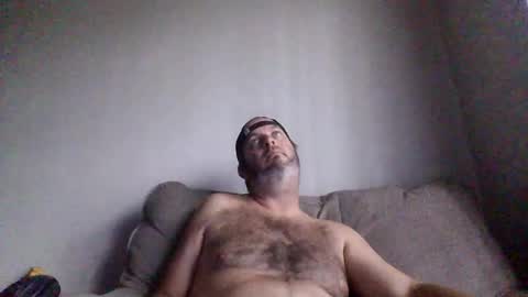 Snapshot of rubbingoneout714 chatting on April 21, 2026, 3:39 pm rubbingoneout714 online show from April 21, 2026, 3:39 pm