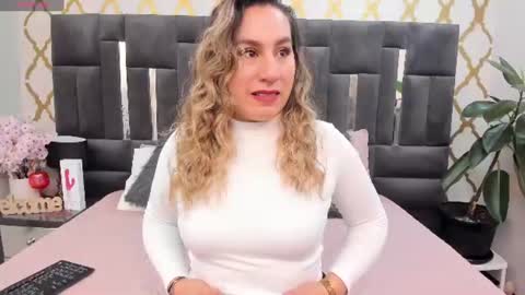 Snapshot of rubby_taylor chatting on July 15, 2026, 3:06 pm RubbyTaylor online show from July 15, 2026, 3:06 pm