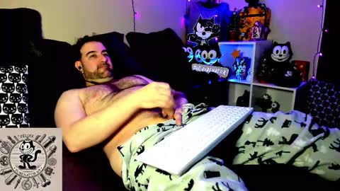 Ruben online show from November 23, 2025, 3:23 pm