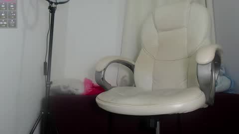 Rubi online show from February 22, 2025, 7:12 am