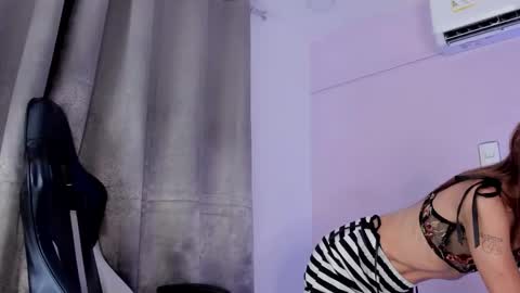 Rubi online show from November 19, 2025, 2:39 pm